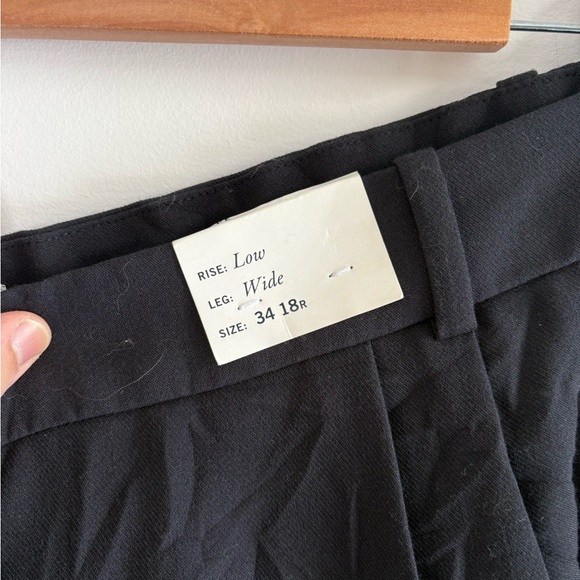 Abercrombie & Fitch Low Wide-Leg Trouser - Picture 5 of 7